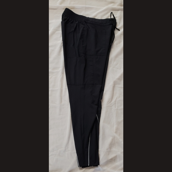 Scrub set - Picture 3 of 4